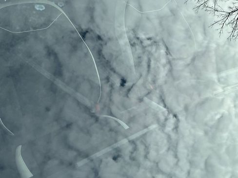 Used 2025 Volkswagen Taos SE image 23