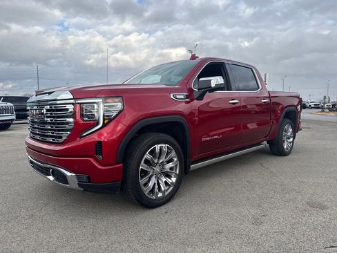 Used 2024 GMC Sierra 1500 Denali image 2