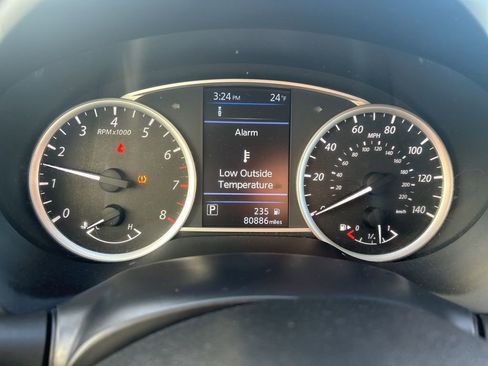 Used 2019 Nissan Sentra S image 37