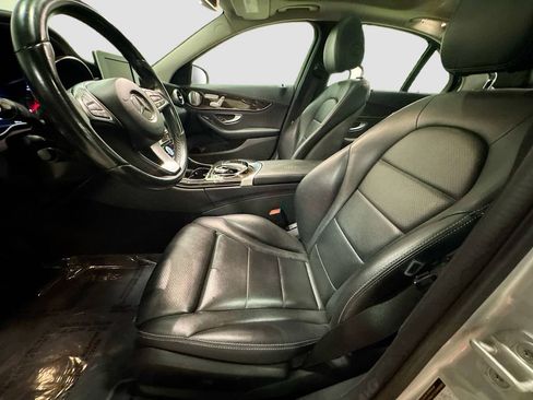 Used 2015 Mercedes-Benz C 300 4MATIC Sedan image 24