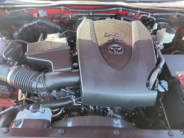 Used 2019 Toyota Tacoma TRD Sport w/ Technology Package RWD image 30
