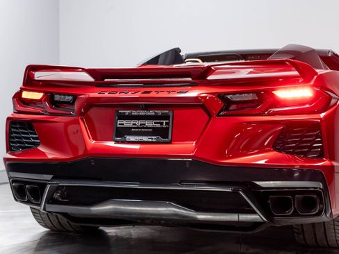 Used 2023 Chevrolet Corvette Stingray Preferred Conv w/ Z51 Performance Package RWD image 75