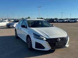 Certified 2025 Nissan Altima 2.5 SV FWD video 1