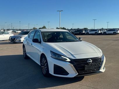 Certified 2025 Nissan Altima 2.5 SV