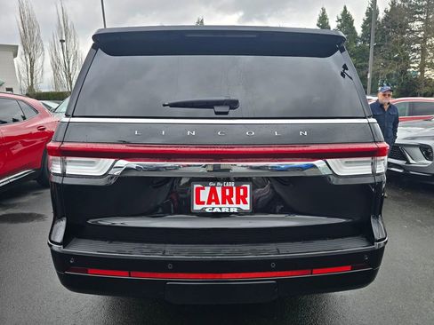Used 2024 Lincoln Navigator L Reserve image 4