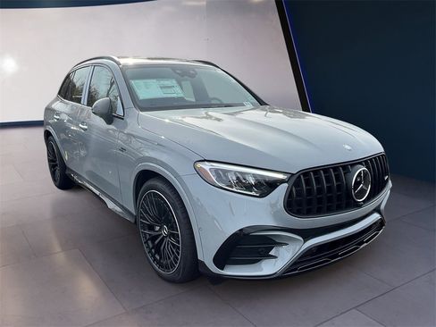New 2026 Mercedes-Benz GLC 43 AMG 4MATIC image 4