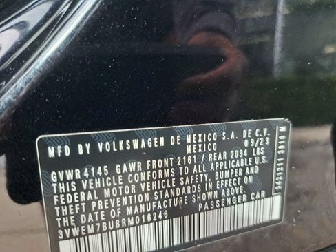 Used 2024 Volkswagen Jetta SE FWD image 27