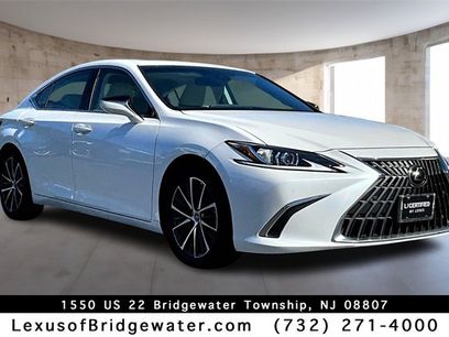 Certified 2022 Lexus ES 350 w/ Premium Package