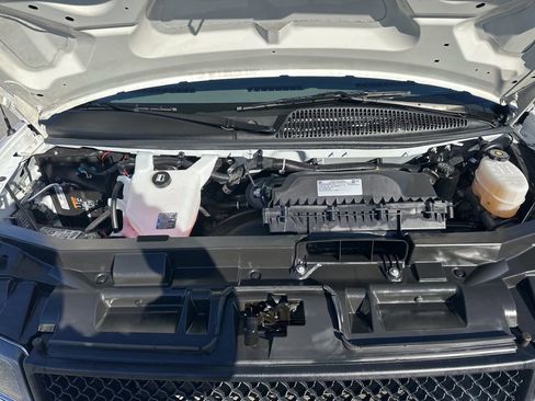 Used 2024 Chevrolet Express 2500 w/ Driver Convenience Package image 27