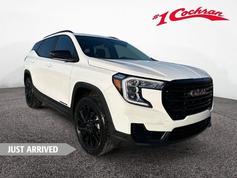 Certified 2023 GMC Terrain SLE w/ Driver Convenience Package image 1