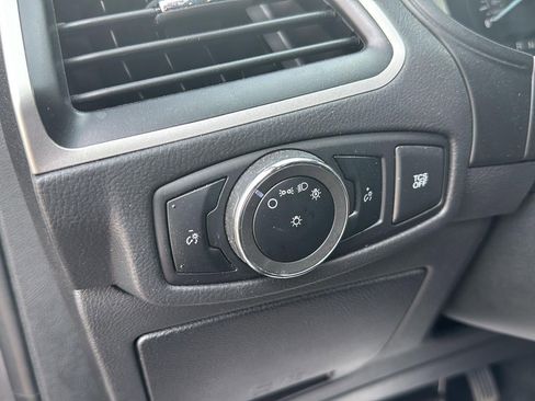 Used 2024 Ford Edge SEL image 14