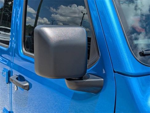 New 2025 Jeep Wrangler Sahara image 45