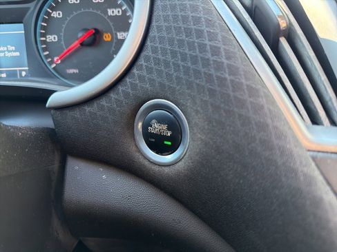 Used 2017 Chevrolet Malibu LS image 6