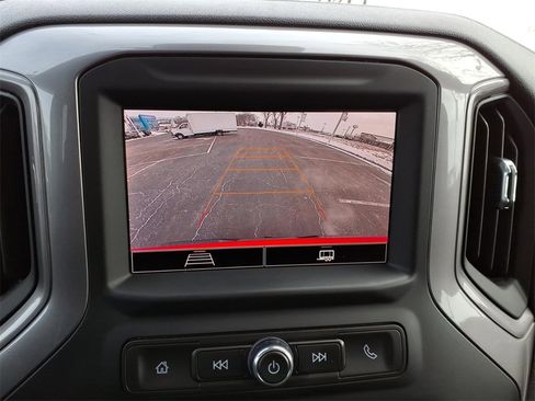 Used 2022 Chevrolet Silverado 1500 Custom Trail Boss w/ LPO, Dark Essentials Package image 10