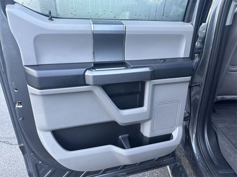 Used 2019 Ford F150 XLT w/ Equipment Group 302A Luxury image 24