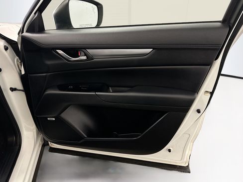 Used 2017 MAZDA CX-5 Touring w/ Preferred Equipment Package image 34