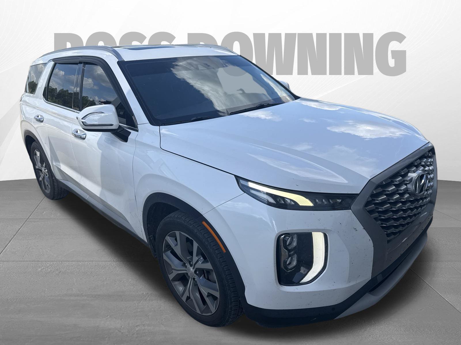 Used 2021 Hyundai Palisade SEL w/ Premium Package FWD image 3