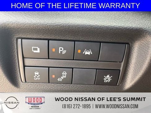 New 2025 Nissan Kicks Play S image 24