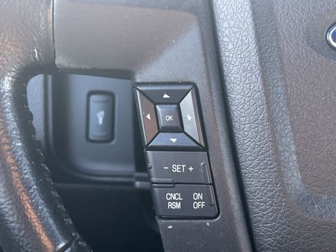 Used 2017 Ford Expedition EL XLT image 18