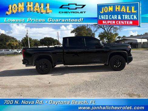 Used 2026 Chevrolet Silverado 2500 LTZ w/ LTZ Plus Package AWD/4WD image 13