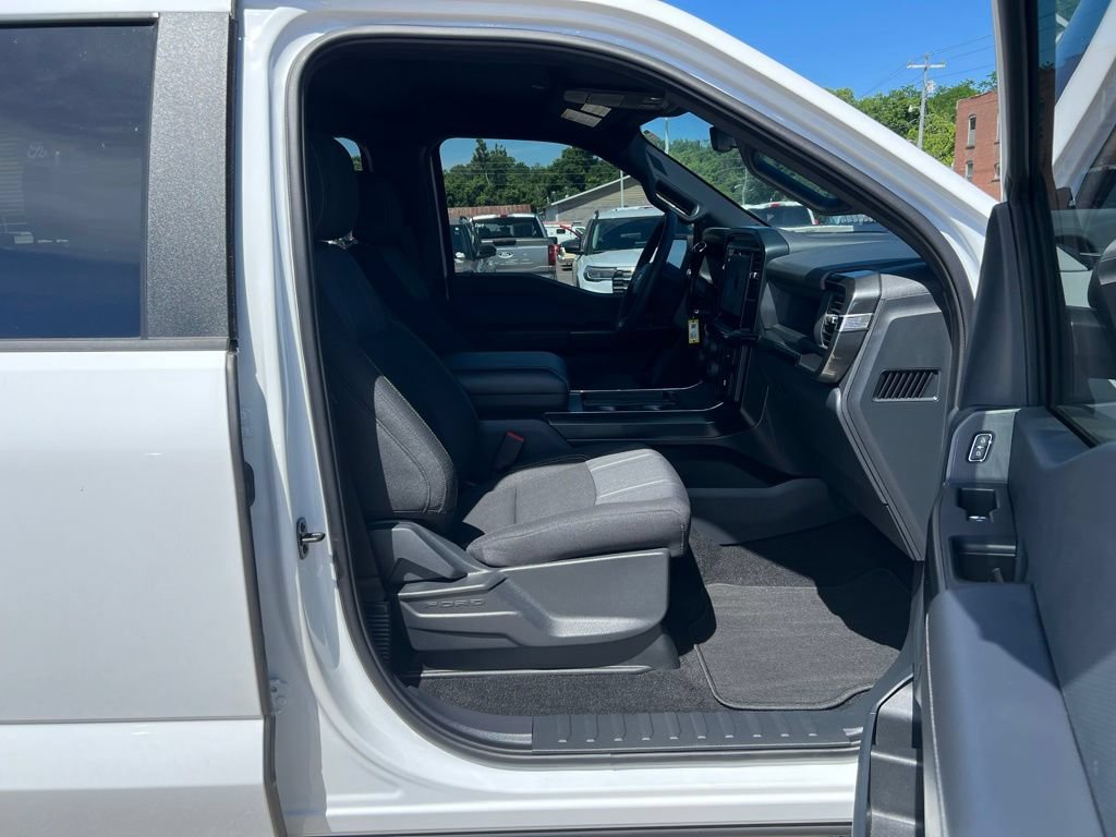 Used 2025 Ford F150 STX AWD/4WD image 22