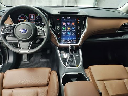 Used 2025 Subaru Outback Touring image 31
