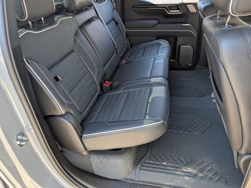 Used 2024 GMC Sierra 1500 AT4X w/ AT4X AEV Edition image 20