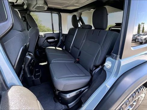 Used 2025 Jeep Wrangler Unlimited Rubicon 4xe w/ Safety Group AWD/4WD image 22