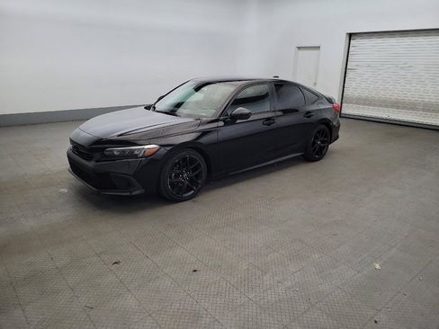 Used 2024 Honda Civic Sport image 2