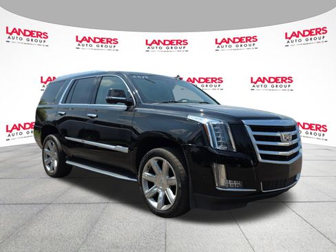 Used 2020 Cadillac Escalade Luxury AWD/4WD image 1