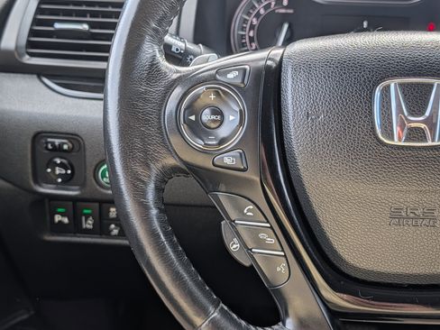 Used 2016 Honda Pilot Elite image 28