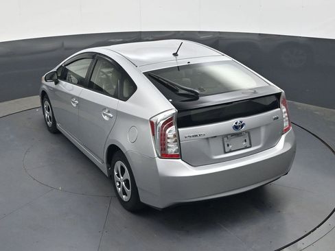 Used 2015 Toyota Prius Two image 21