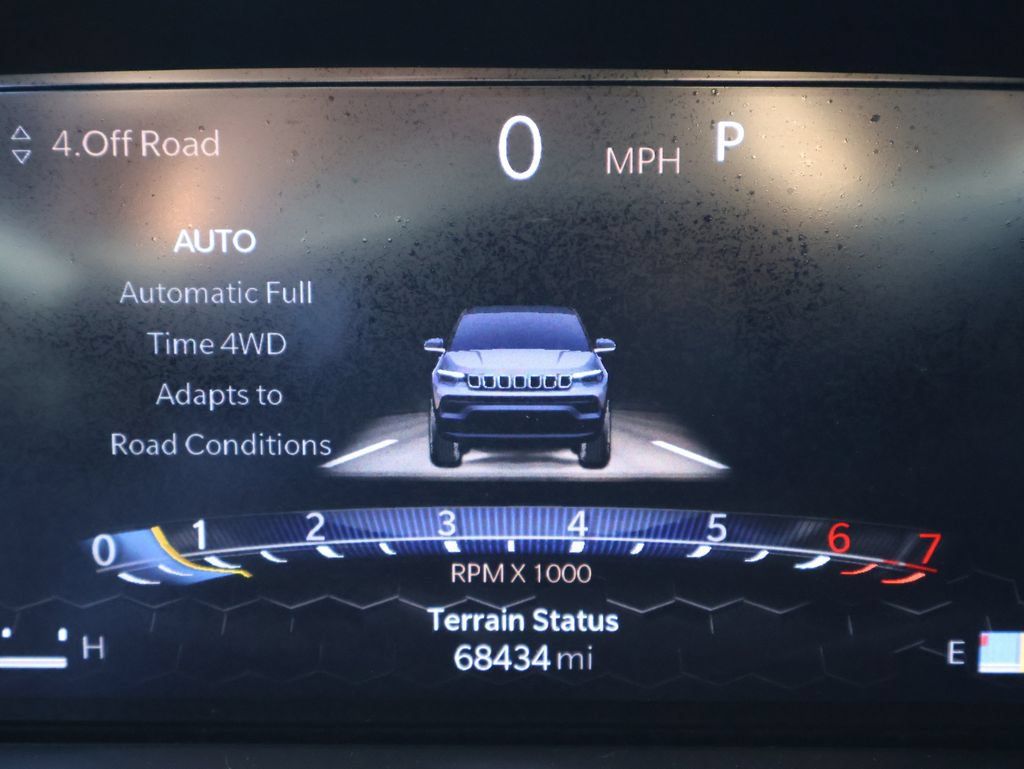 Used 2022 Jeep Compass High Altitude AWD/4WD image 34