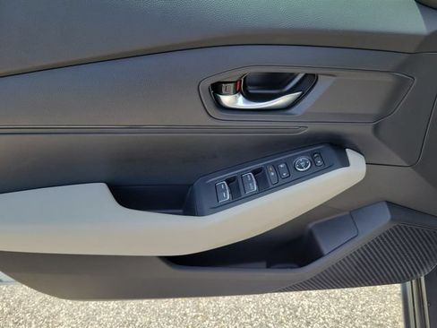 Certified 2025 Honda Accord LX image 8