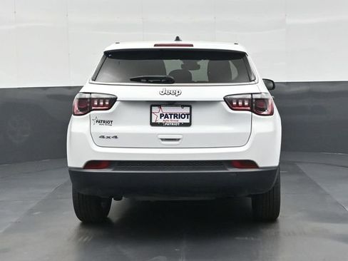 Used 2025 Jeep Compass Sport AWD/4WD image 6