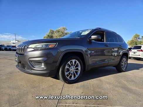 Used 2020 Jeep Cherokee Latitude Plus image 2