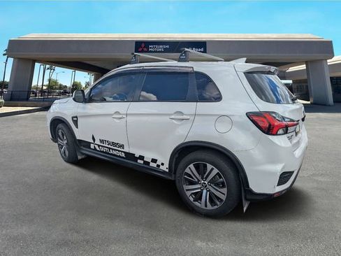 Used 2020 Mitsubishi Outlander Sport ES image 6