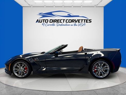Used 2015 Chevrolet Corvette Z06 w/ 2LZ Preferred Equipment Group RWD image 4
