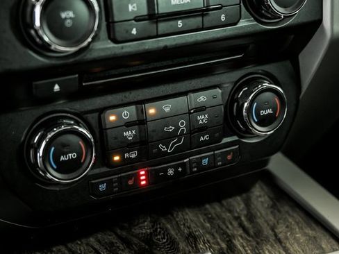 Used 2017 Ford F350 Lariat w/ Lariat Ultimate Package image 24