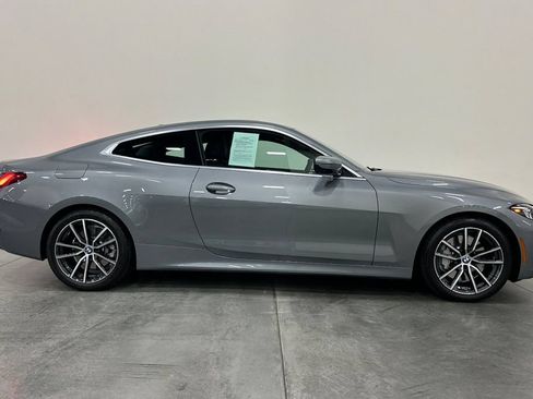 Used 2026 BMW 430i Coupe w/ Premium Package RWD image 3