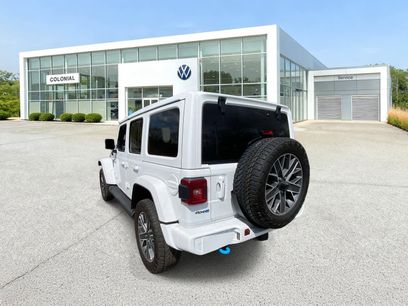 Used 2024 Jeep Wrangler High Altitude