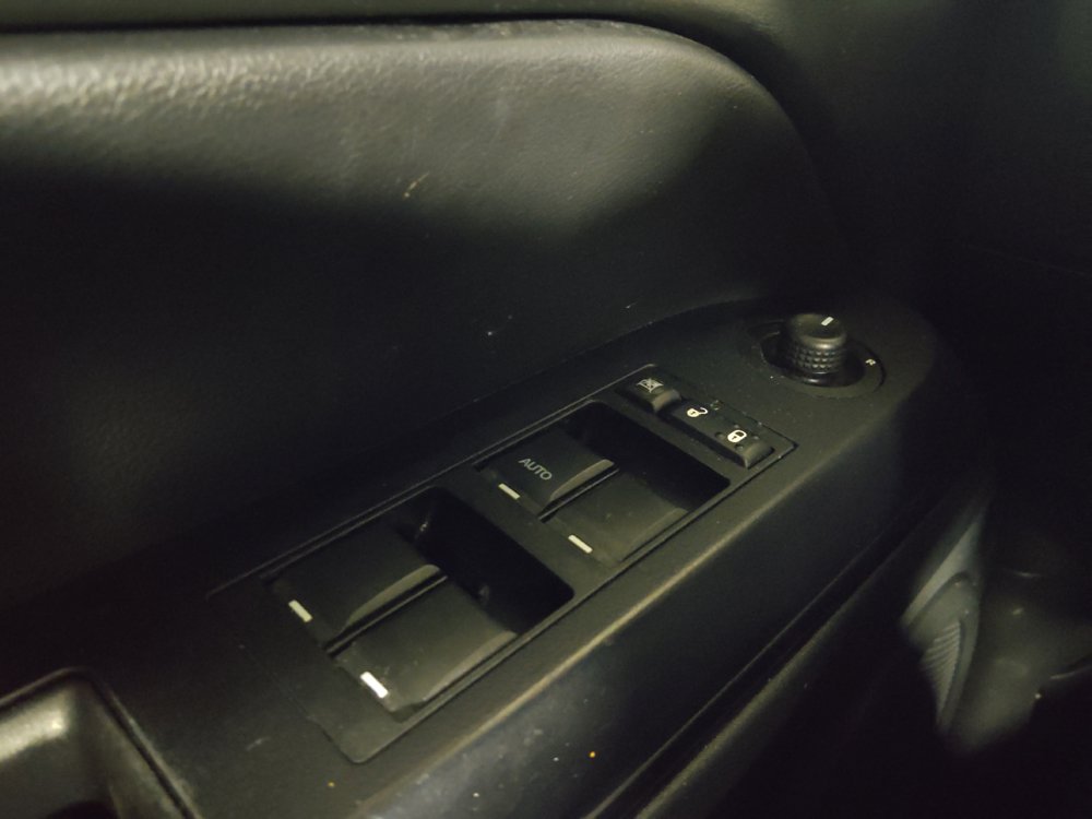 Used 2014 Jeep Patriot Latitude AWD/4WD image 27