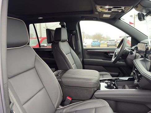 New 2026 Chevrolet Tahoe Premier AWD/4WD image 9
