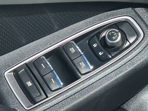 Used 2019 Subaru Ascent Limited w/ Popular Package #3 AWD/4WD image 29