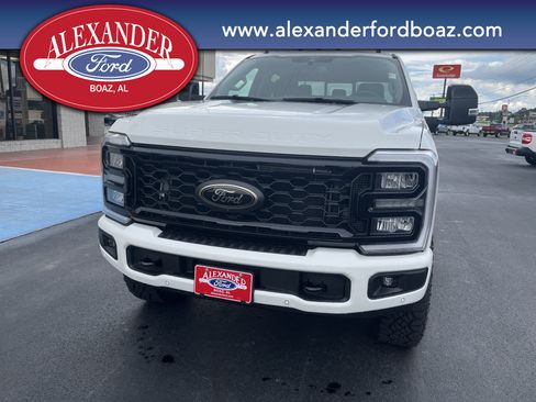New 2026 Ford F350 Lariat w/ Tremor Off-Road Package AWD/4WD image 5