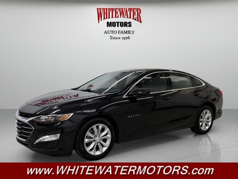 Used 2025 Chevrolet Malibu LT FWD image 1