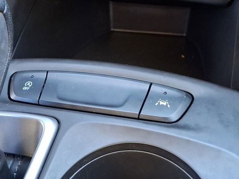 Used 2024 Chevrolet Trax LS image 29