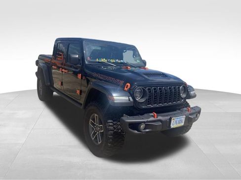 Used 2025 Jeep Gladiator Mojave AWD/4WD image 7
