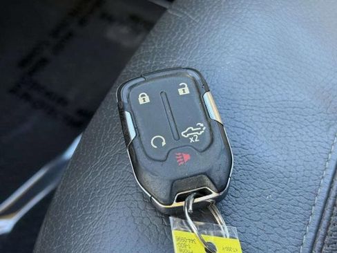 Used 2022 GMC Sierra 1500 Denali w/ Denali Reserve Package image 36