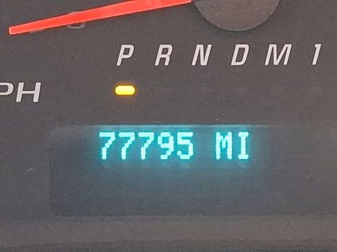 Certified 2021 Chevrolet Express 2500 w/ Driver Convenience Package image 22